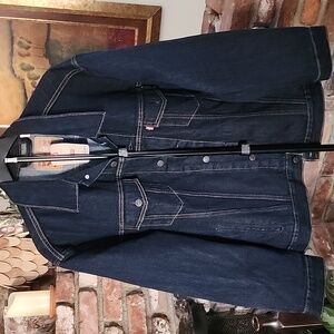 Levi’s The Trucker Jacket Dark Indigo Denim Jacket Classic